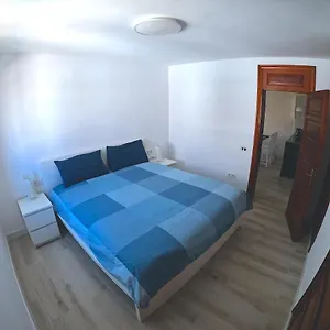 Parque Santiago I: Spacious First Floor With Large Balcony Apartment Playa de las Americas (Tenerife)