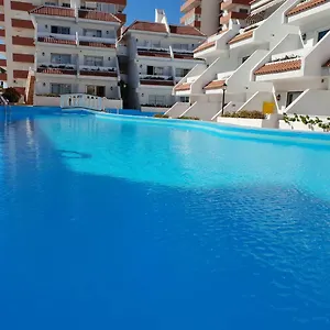 Casa Flores With Heated Pool, Only 490 Meters To The Beach, Balcony, Wifi Apartment Arona (Tenerife)