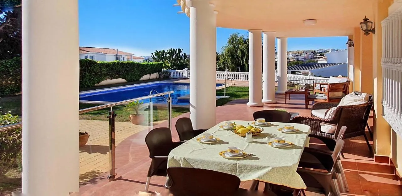פואנגירולה Golden Villa Costa Del Sol - Big Private Pool - Bbq - Good Location